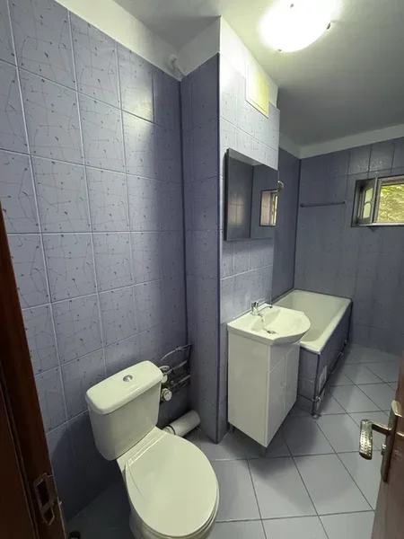 Berceni, Aparatorii Patriei, etaj 2, decomandata, constructie 1986